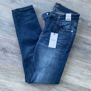 Judy blue relaxed fit skinny jeans - ankle length